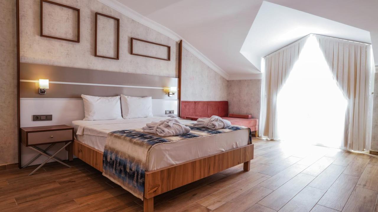 Sertil Royal Forest Hotel โอลลุนเดนิซ ภายนอก รูปภาพ